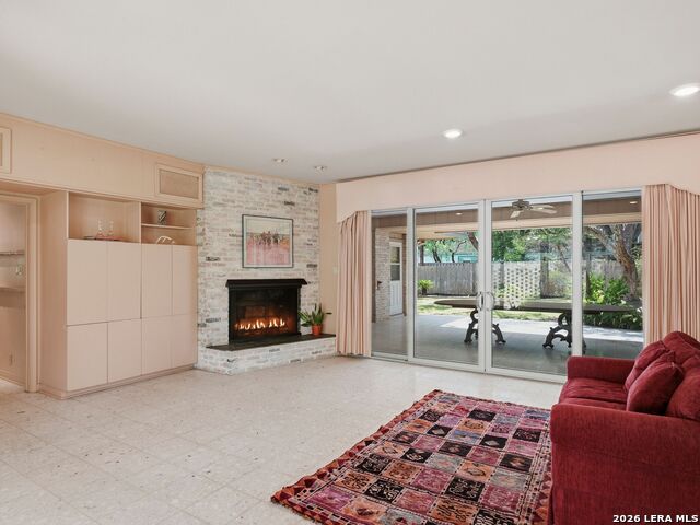 122 Laburnum Dr Property Photo 13