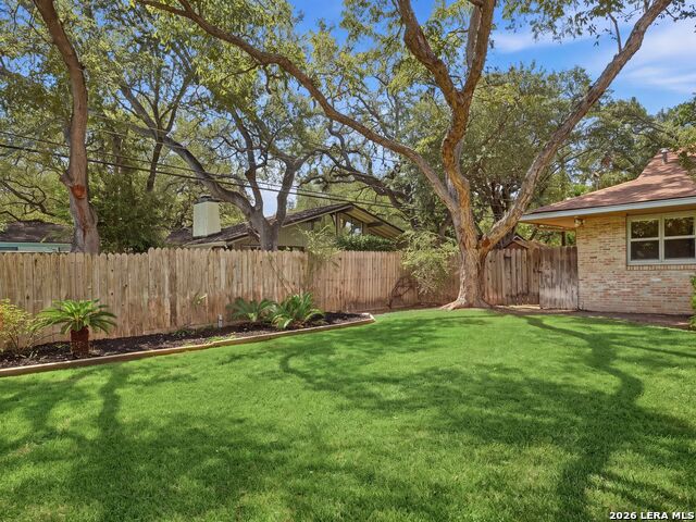 122 Laburnum Dr Property Photo 44