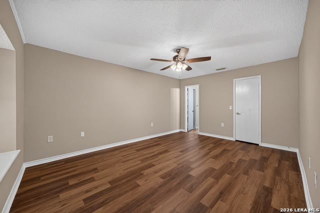 10042 Sierra Pass Property Photo 22