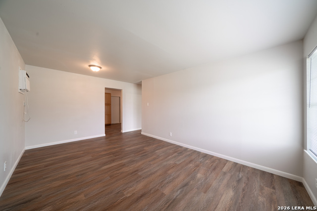 123 Knollwood Dr Property Photo 5