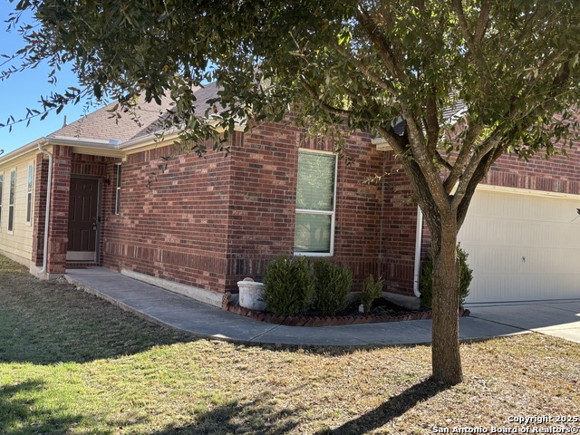 9106 Canter Horse Property Photo 2