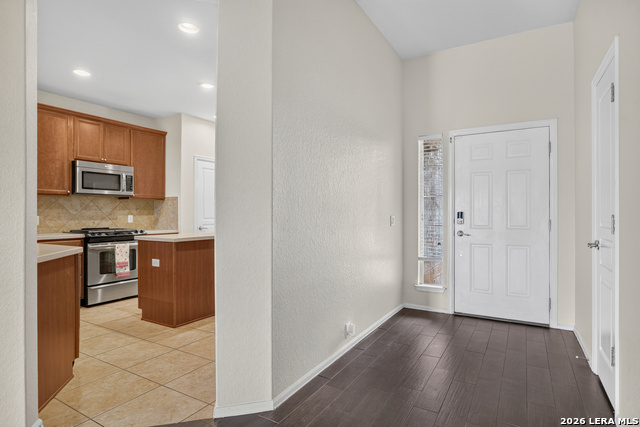 3410 Port Pl Property Photo 5