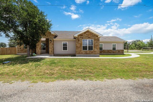 1512 Stonecrest Dr Property Photo 1