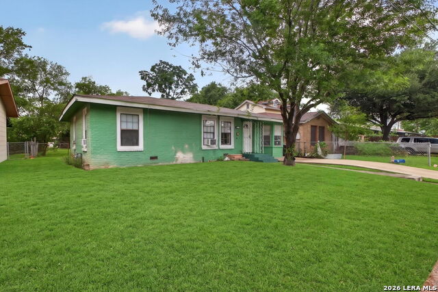 239 Nock Property Photo 3