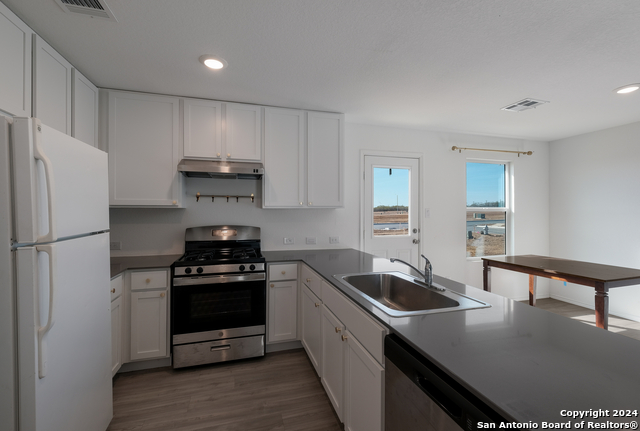 20448 Red Coral Property Photo 5
