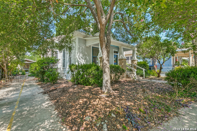 325 Cedar St Property Photo 2