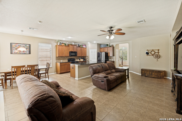 829 Marbella Property Photo 7