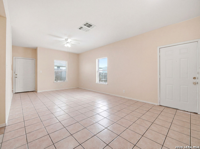 7642-7448 Windsor Oaks Property Photo 13
