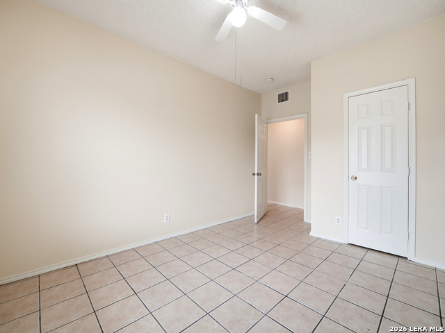 7642-7448 Windsor Oaks Property Photo 14