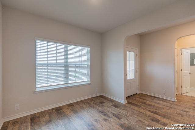 9819 Bratten Rise Property Photo 5