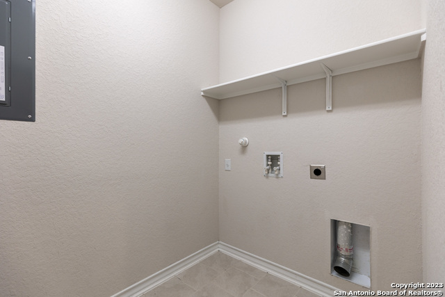 9819 Bratten Rise Property Photo 31