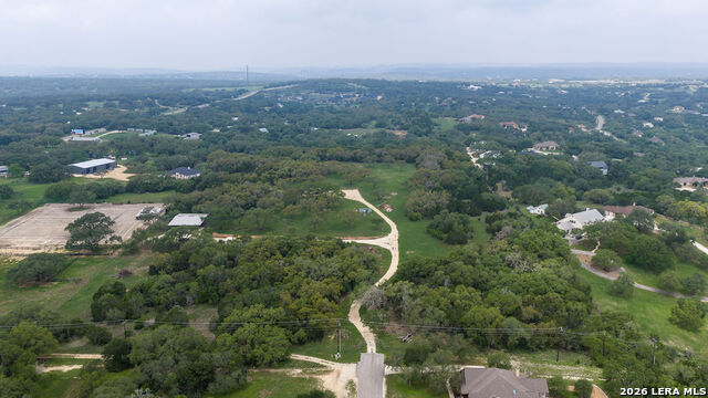426 Mill Run Property Photo 6
