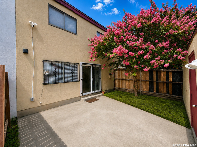 6612 Spring Manor St Property Photo 26