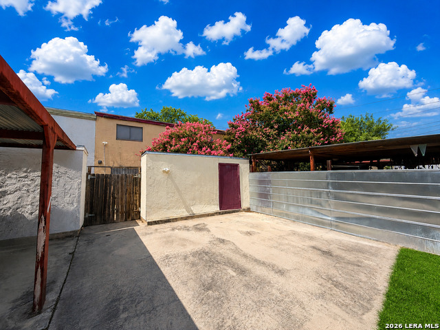 6612 Spring Manor St Property Photo 27
