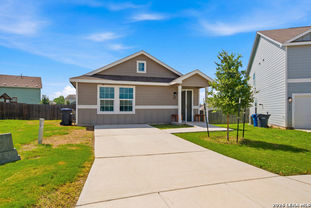 926 Manero Pass Property Photo 1