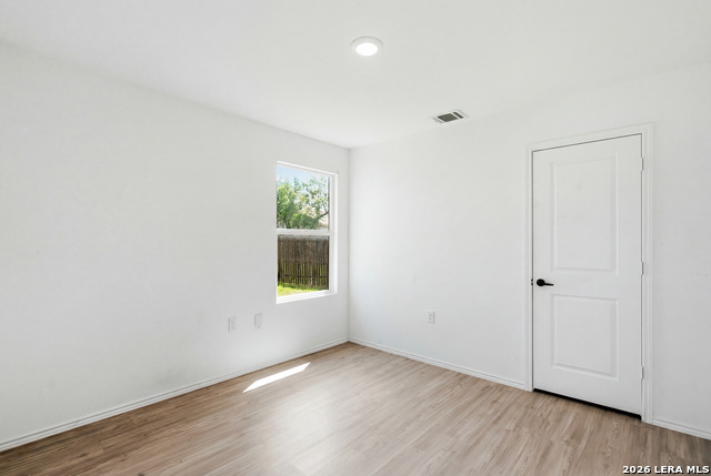 926 Manero Pass Property Photo 5