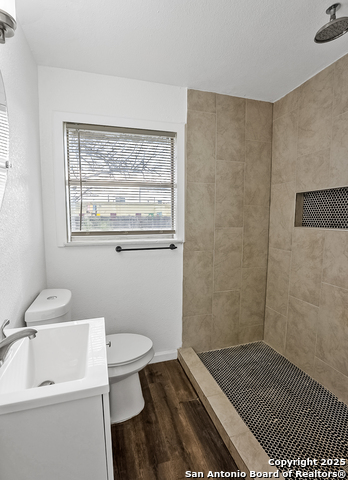 122 Stolnet St Property Photo 11