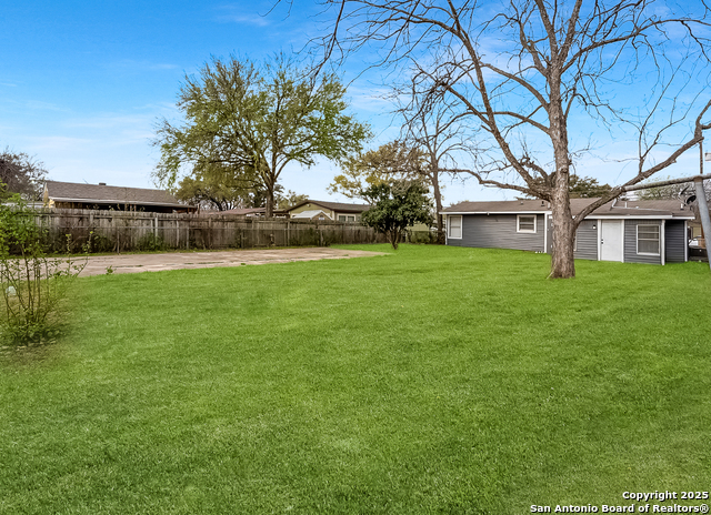 122 Stolnet St Property Photo 15