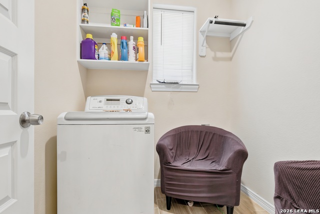 24682 Wicklow St Property Photo 25
