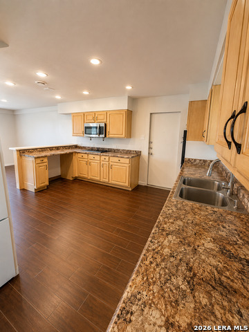 427 Indigo Property Photo 20