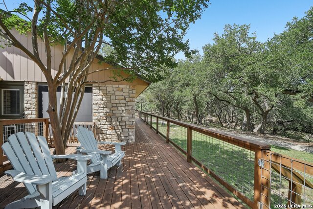 200 Oak Valley Dr Property Photo 6