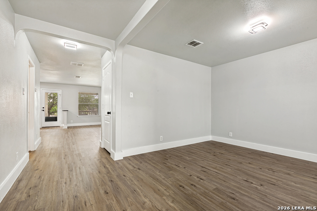 8034 Shumard Oak Property Photo 6