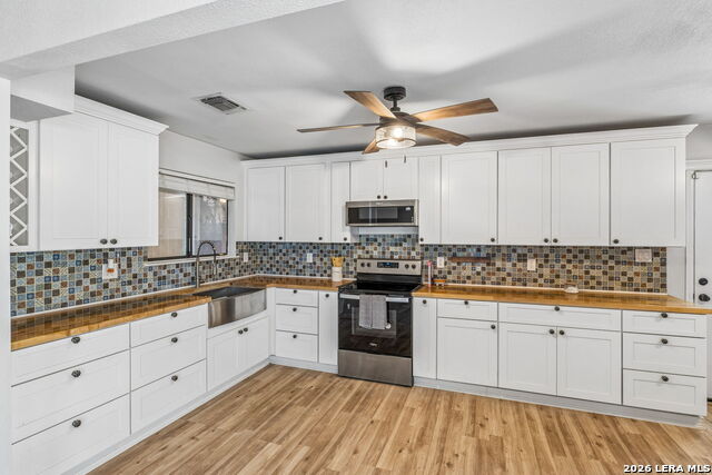 5731 Spring Watch Property Photo 9