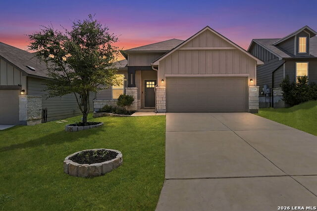 27328 Sterling Silver Property Photo 1