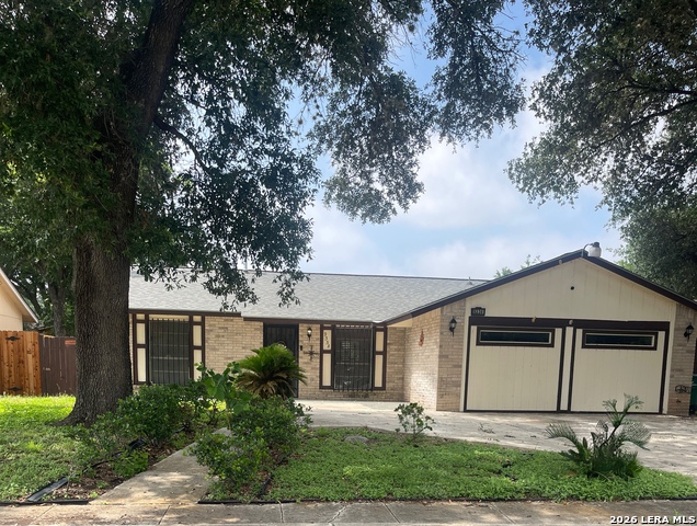 9334 Cliff Way St Property Photo 1