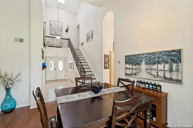 8327 Athenian Property Photo 6