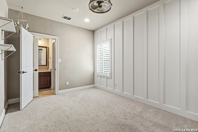 28722 Front Gate Property Photo 33