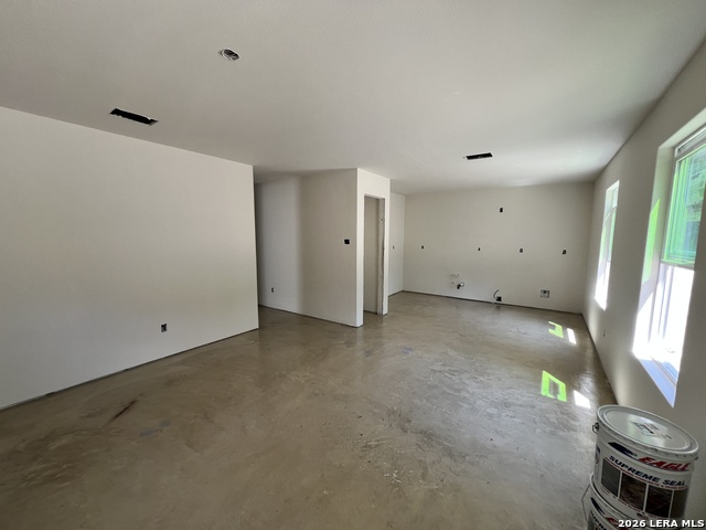 494 Valley View St Property Photo 2