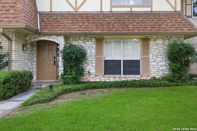 6106 Vance Jackson Rd Property Photo 3