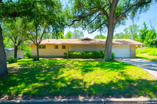 6614 Moss Oak Property Photo 1