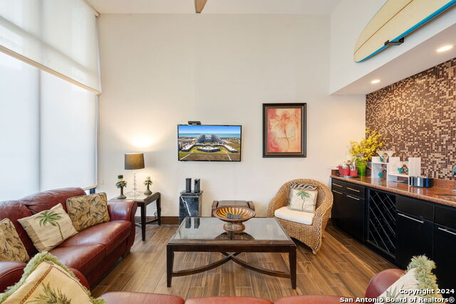 1000 Padre Blvd Property Photo 8