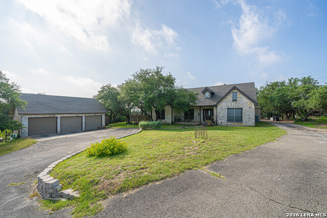 1325 OLD BOERNE RD