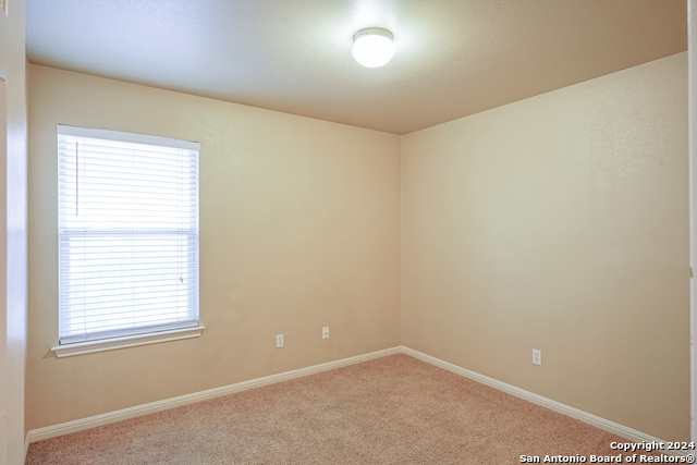 1043 Misty Acres Dr Property Photo 15
