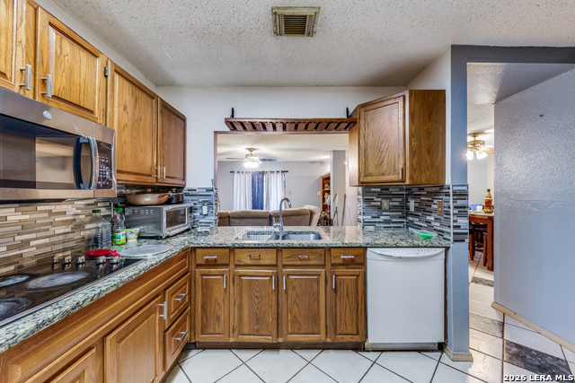 11335 Tabletop Ln Property Photo 6