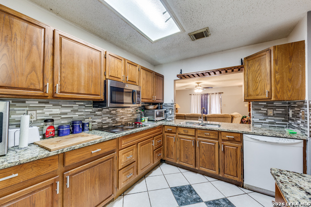 11335 Tabletop Ln Property Photo 7