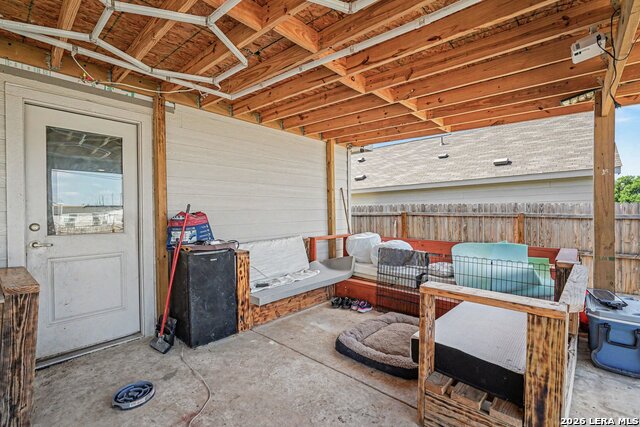 530 Primrose Ln Property Photo 28