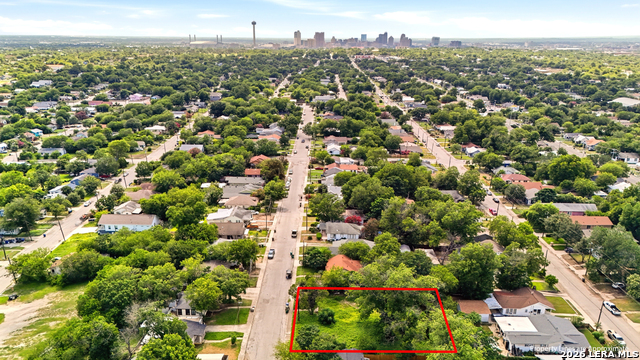 2143 E Crockett St Property Photo 5