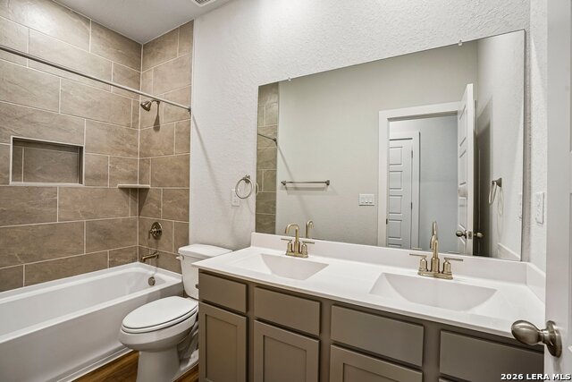 761 Whitman Property Photo 16