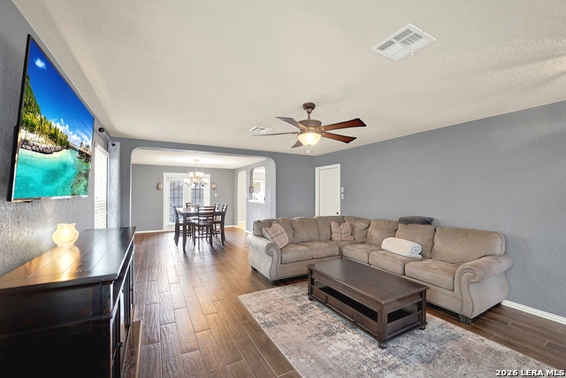 10106 Sun Ml Property Photo 18