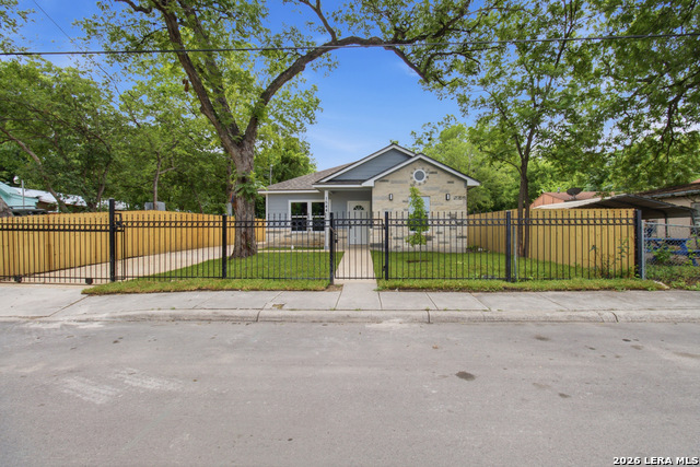 1544 Brighton Property Photo 2