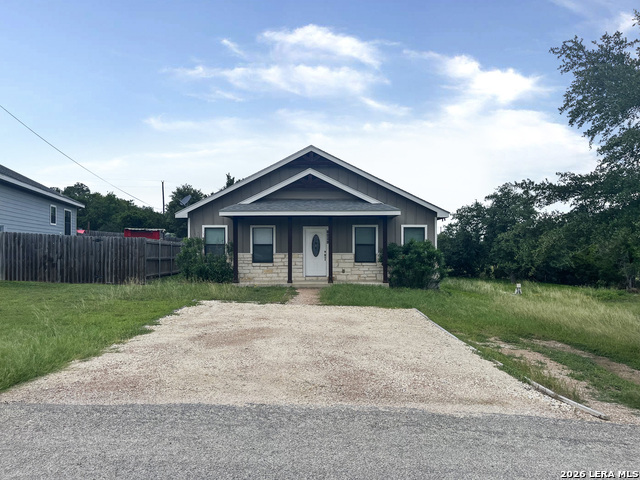 1491 Live Oak Dr Property Photo 1