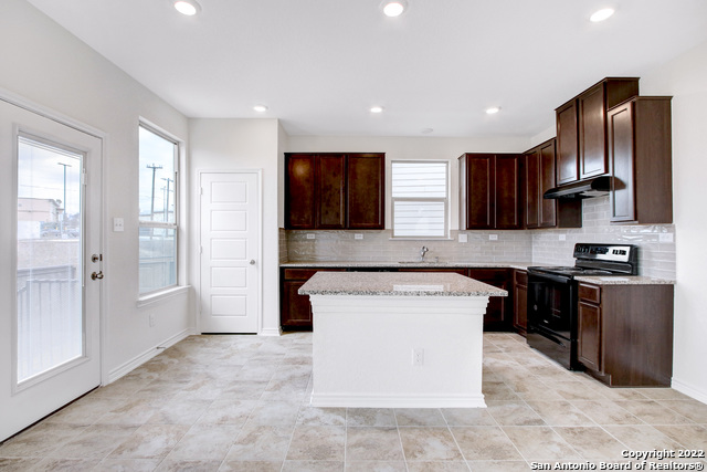 4955 Usaa Blvd Property Photo 9