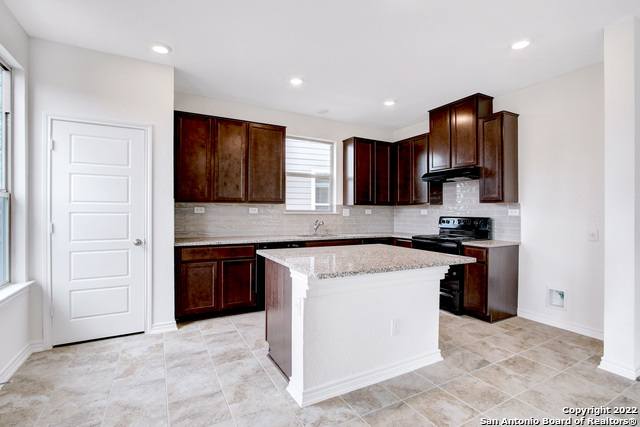4955 Usaa Blvd Property Photo 10