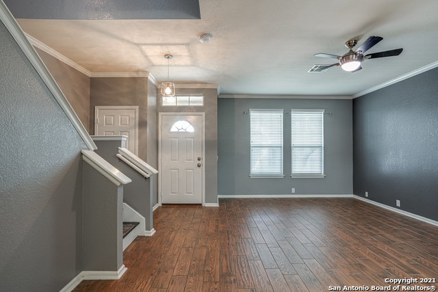 2640 Grayson Way Property Photo 3