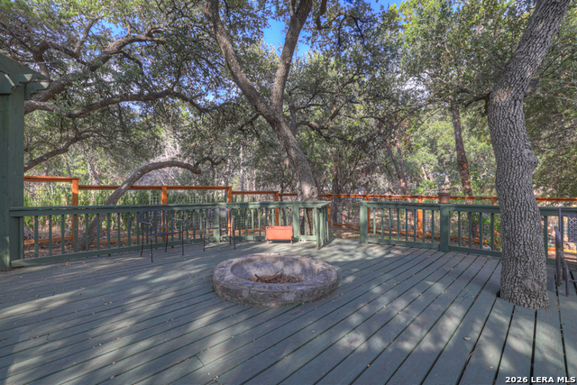 1060 Somerset Property Photo 1