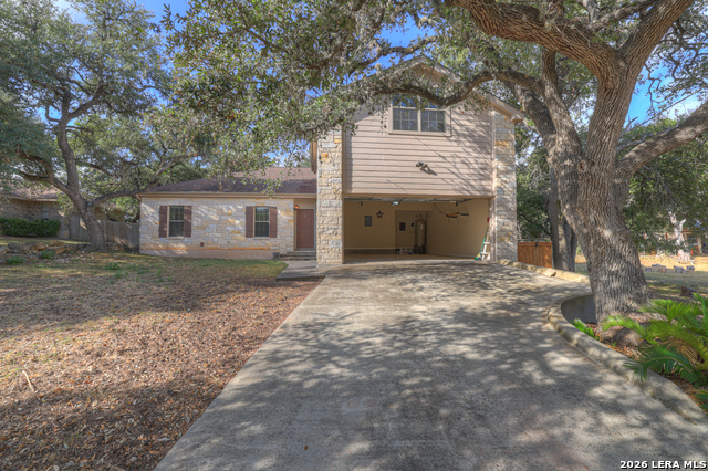 1060 Somerset Property Photo 11